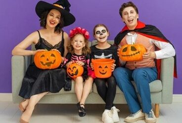 Spreading Light in the Darkness:Facing Halloween as a Christian